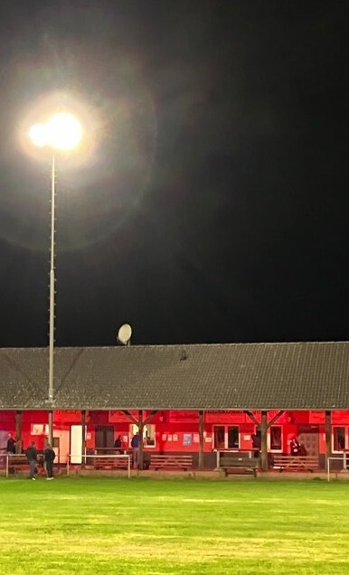 Mit euch gemeinsam - Neues LED-Flutlicht für den KSV Aulendiebach
