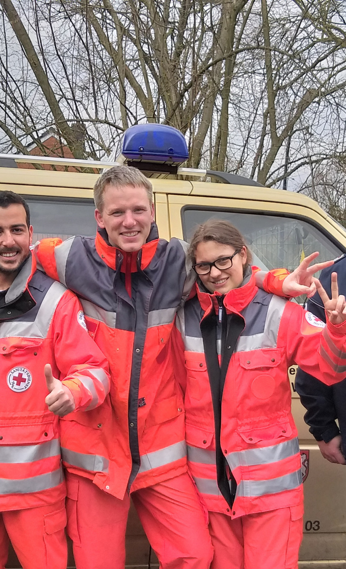 Neues Einsatzfahrzeug für den DRK-Ortsverein Holzwickede e.V.