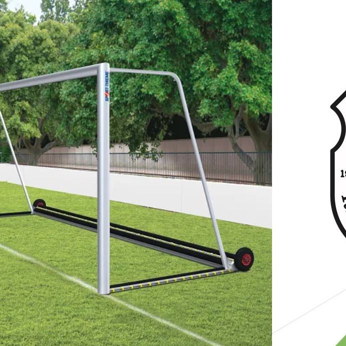 Großes Trainingstor für den Rasenplatz