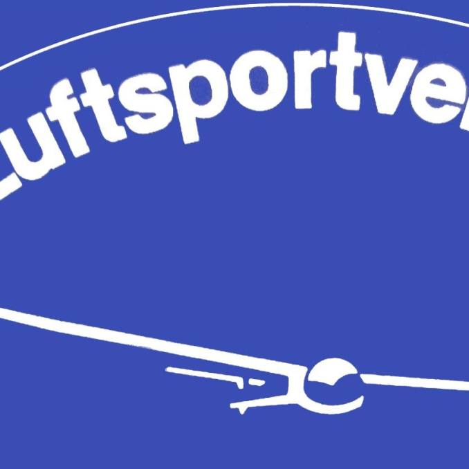 Neuer Rettungsfallschirm für die Segelflugausbildung