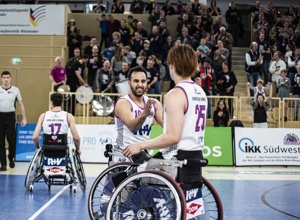 Never give up - gemeinsam unaufhaltbar
