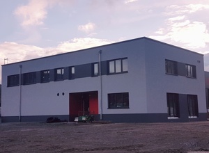 Sportgeräte für neuen Stützpunkt der Feuerwehr Mittenaar