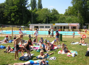 Volksbank: Waldbad Halvestorf