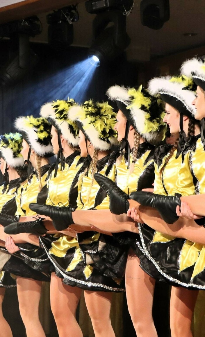 Tradition trifft frischen Glanz – Neue Kostüme für unsere Große Garde!