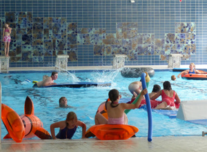 Beach-Soccer-Platz mit Minitoren am LüBad