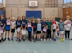 ESV BR Bonn: Neue Tischtennis-Tische und Materialien