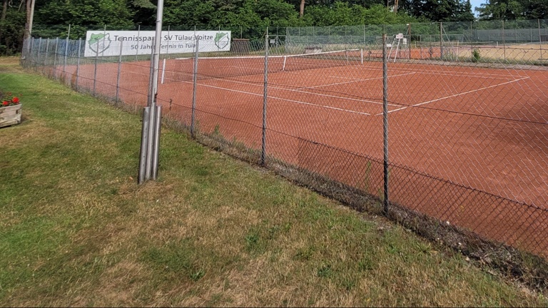 Neue Tennisplätze für Tülau