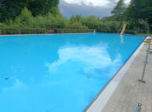 Reparatur von technischen Anlagen im Freibad Lenzinghausen