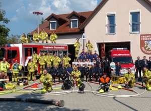Neues Geländefahrzeug für die Feuerwehr Hauzenstein