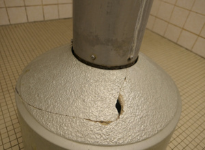 Sanierung der Duschen und Umkleidekabinen