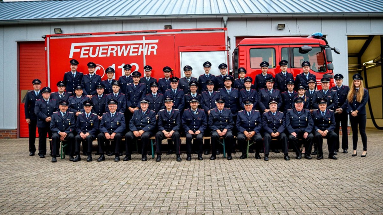 Carport, zugleich als Grill- und Sammelplatz