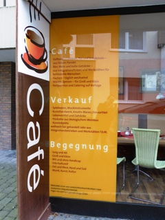 Ein Getränk Ihrer Wahl im Cafe Dreiklang