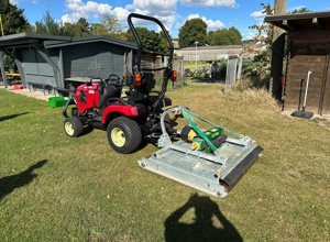 Anschaffung eines neuen Rasenmähtraktors