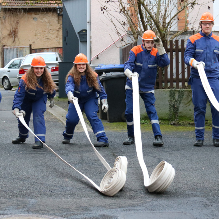 Winterjacken für Jugendfeuerwehr Grettstadt