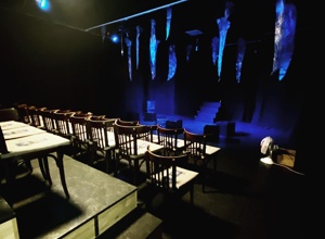 Anschaffung bequemer Stühle für  Theater Atelier