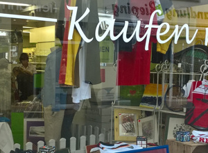 Ladeneinrichtung Kaufen mit Herz