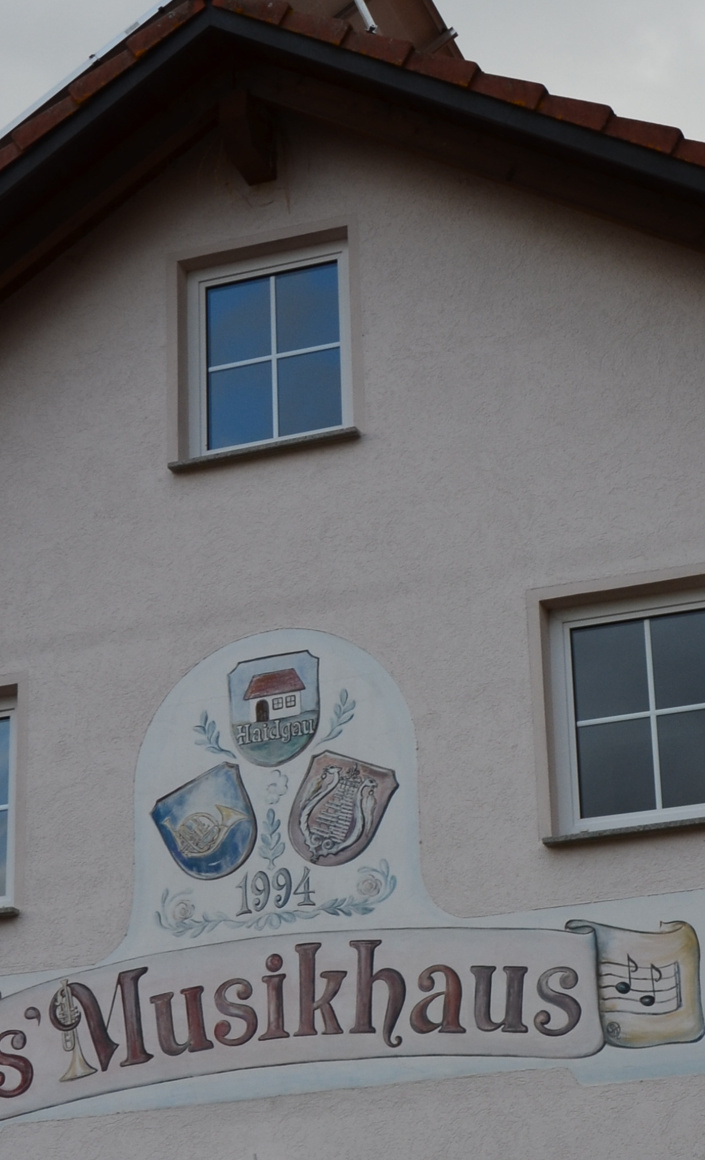 Sanierung: Fassade des Musikhauses der MK Haidgau