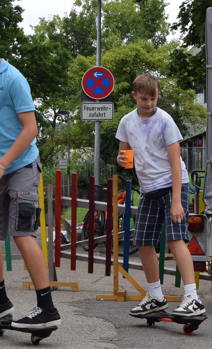 Sportgeräte und Spiele für Rainbow City
