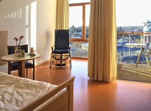 Farbe für das Hospiz – Räume, die tragen und trösten