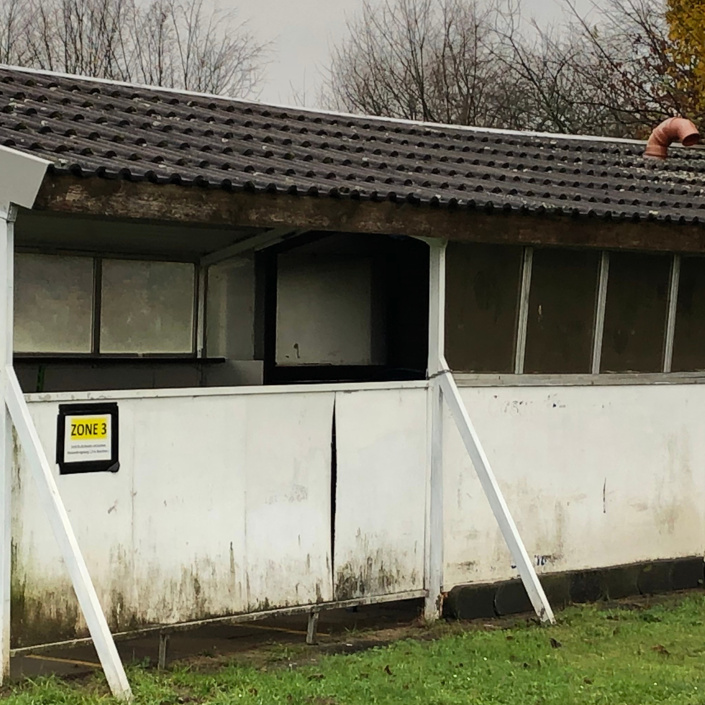 Umgestaltung der Westtribüne