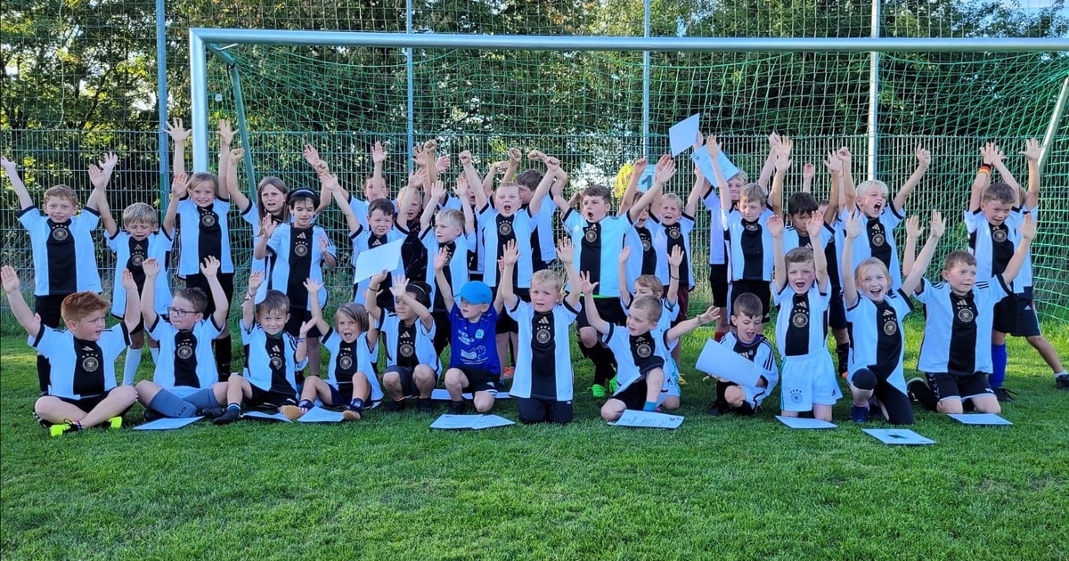 Neue Trainingsbekleidung Jugendfußball - Viele schaffen mehr
