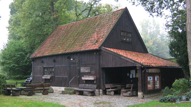 Sanierung des Mühlenbodens in der Wassermühle Uelsen