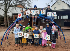 Neue 4-Platz-Wippe für den Kindergarten Burk