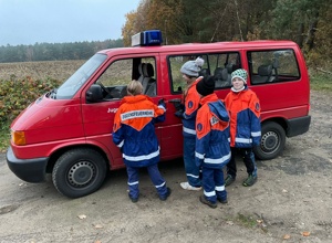 Neuer Mannschaftstransportwagen für die JF Soderstorf