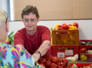 Video - Tafel Erlangen: Schulstarter-Sets für benachteiligte Kinder