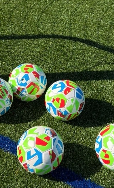 Sportmaterial für unsere Jugend