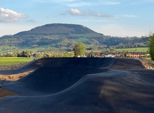 Pumptrackanlage des TV Straßdorf