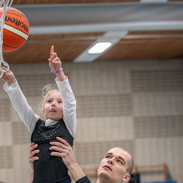 Absenkbare Basketballkörbe für Kindermannschaften des BSV Wulfen