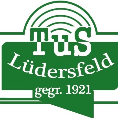 Zum 100jährigen neue Tore und gerade Linien