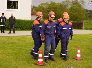 Jugend-Schutzbekleidung für Feuerwehrjugend Marxgrün