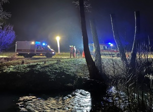 Beleuchtung im Einsatz - DLRG Bad Camberg e.V.