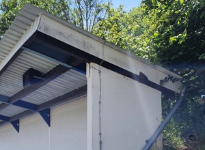 FVS - Tribüne und Ersatzbänke erneuern