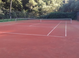 Wasserpumpe Tennisplatz