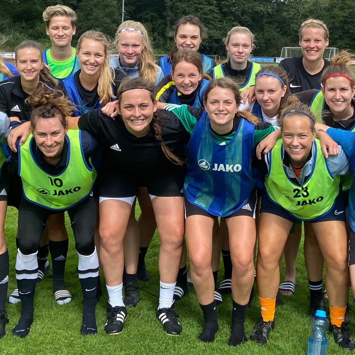 Ausstattung der ATSV Damenmannschaft