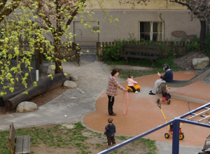 Spielplatz Renovierung im "Hauner"!