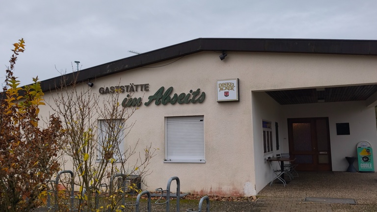 Neues Dach für das Sportheim des TSV Hagelloch