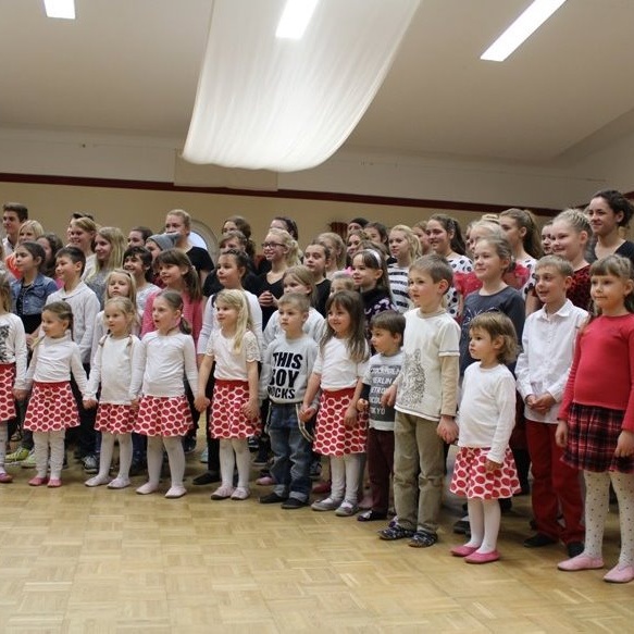 Musik für tanzende Kinder (TSA Neumarkt)