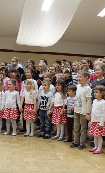 Musik für tanzende Kinder (TSA Neumarkt)