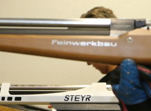 Neues Pressluftgewehr für den SV Lüerte-Holzhausen e.V.