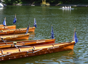 Ein neuer Kühlschrank für das Bootshaus der RG Niederkassel