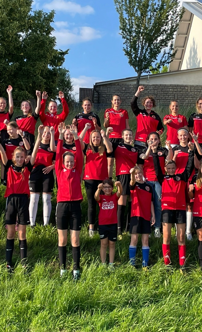 Unterstützung für Mädchen und Damenfußball - SC Klinge Seckach