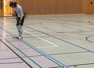 Spiel. Sieg. Saubermachen. - Handballer müssen putzen!
