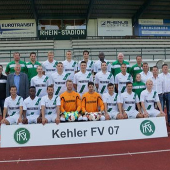 Finanzspritze für neue Ausrüstung der 1. Mannschaft des Kehler FV