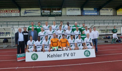 Finanzspritze für neue Ausrüstung der 1. Mannschaft des Kehler FV