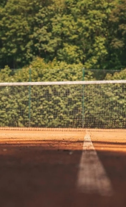 Flutlichtanlage für den Tennisclub Altenautal