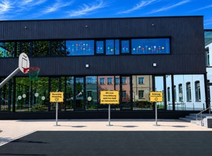 Ein Sonnenschirm für die Michaelschule